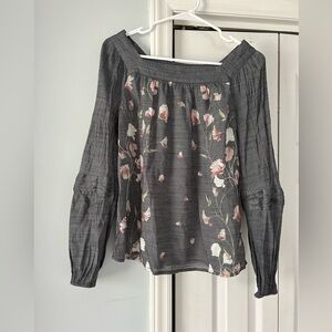 Lauren Conrad LC grey floral long sleeve peasant top - Size XS